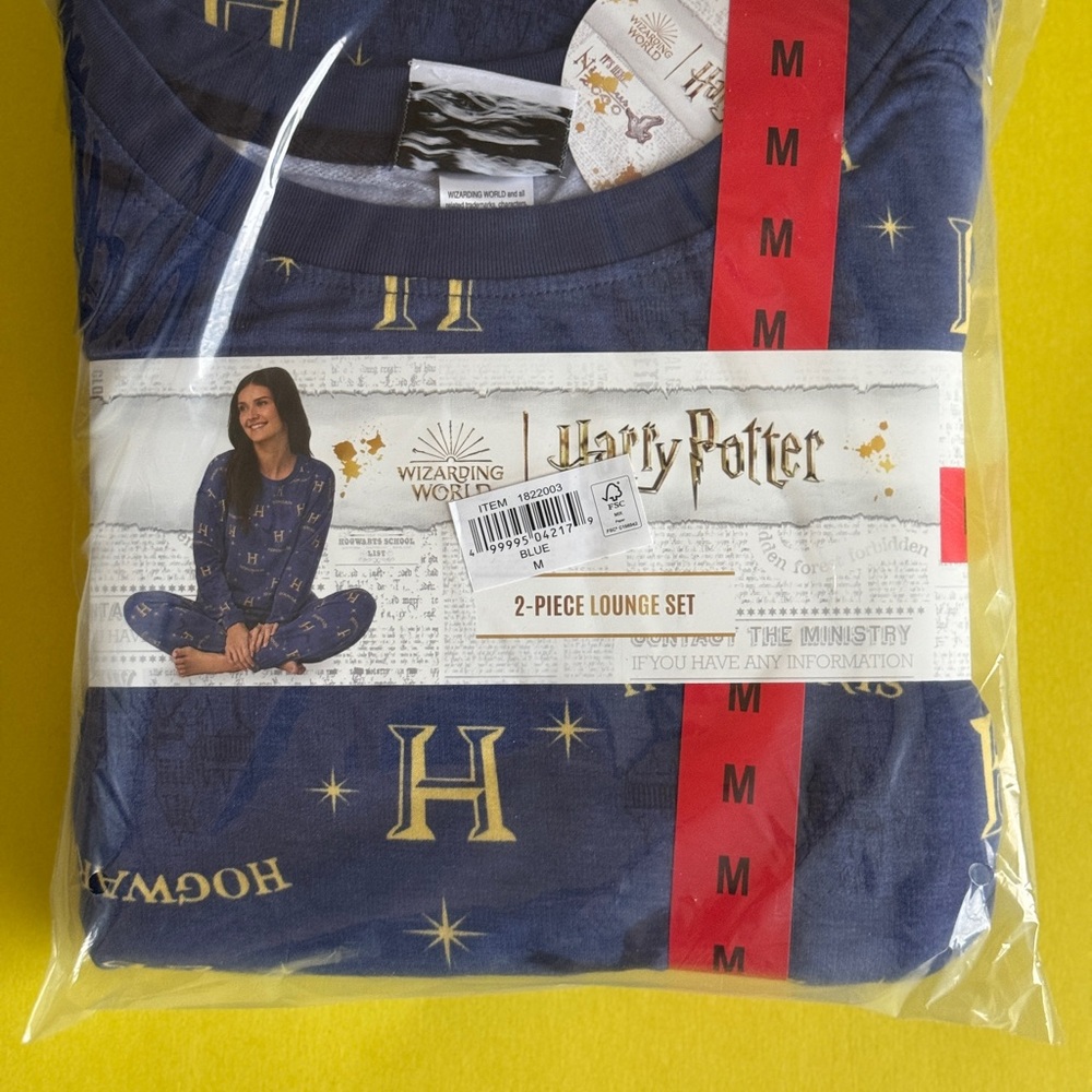 Harry Potter Hogwarts 2-Piece Pajamas Lounge Set Blue Yellow Women's Size Medium